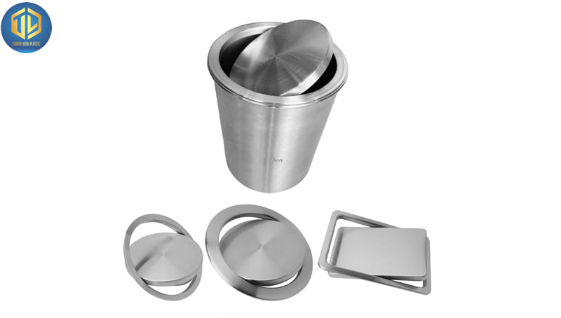nap-thung-rac-inox