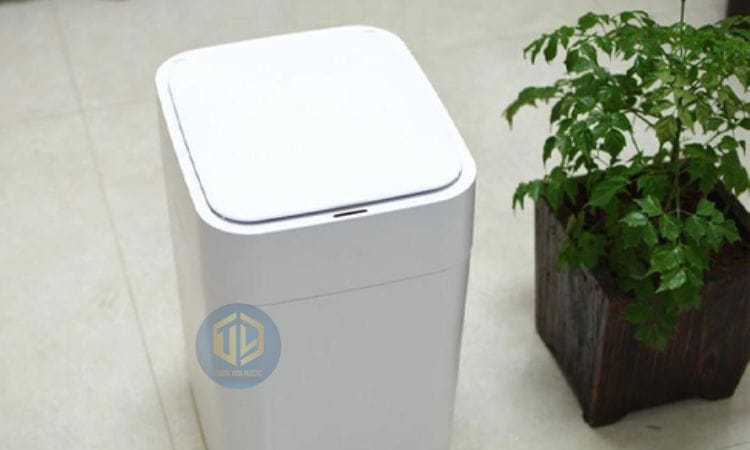 Thùng rác thông minh