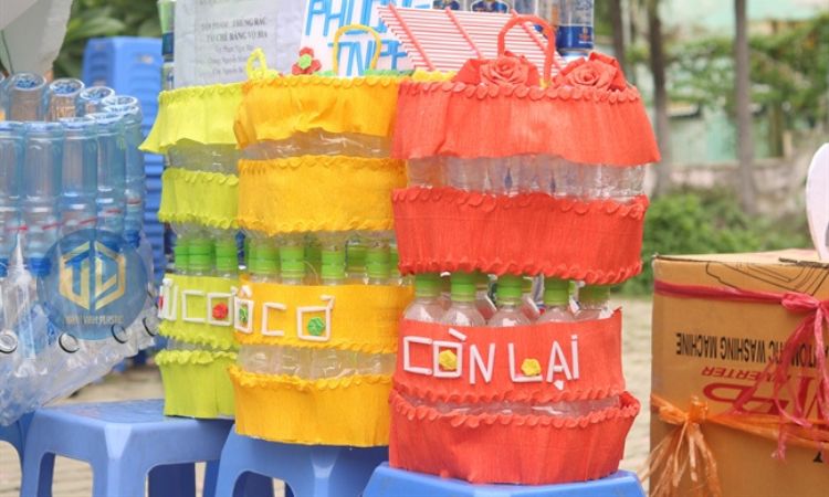 Trang trí thùng rác 