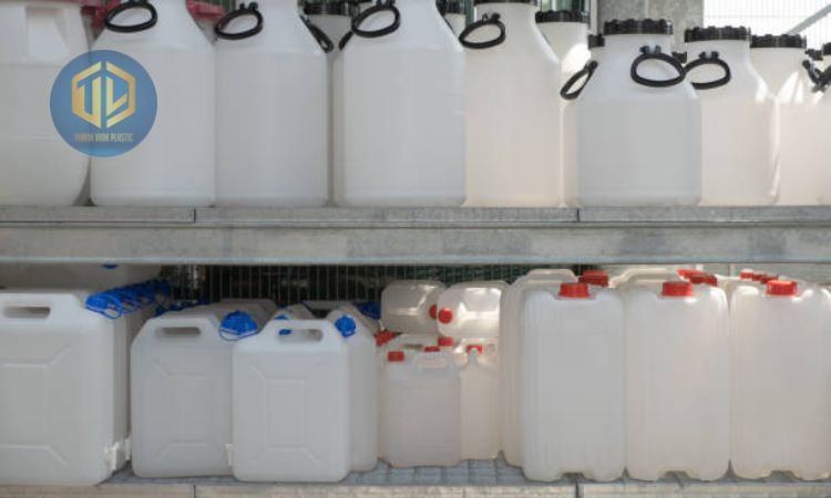 Các loại can nhựa đựng rượu phổ biến