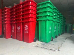 Thùng rác công cộng