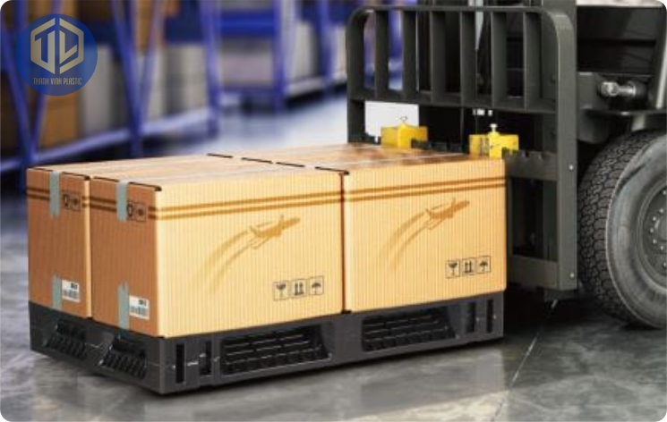 Pallet nhựa