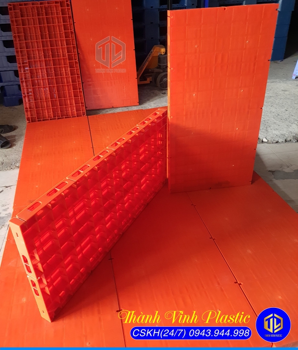 Pallet lót sàn sân khấu 1000 x 500 x 50mm