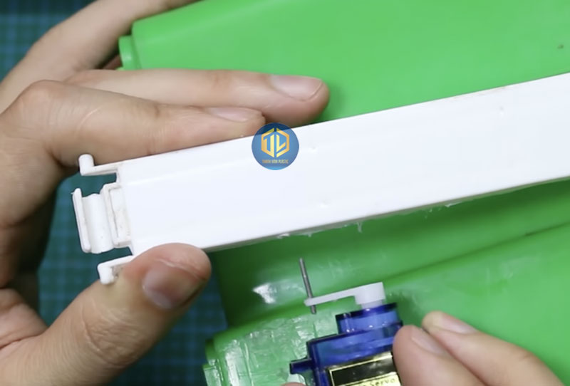 Ý tưởng mô hình thùng rác thông minh và cách chế tạo