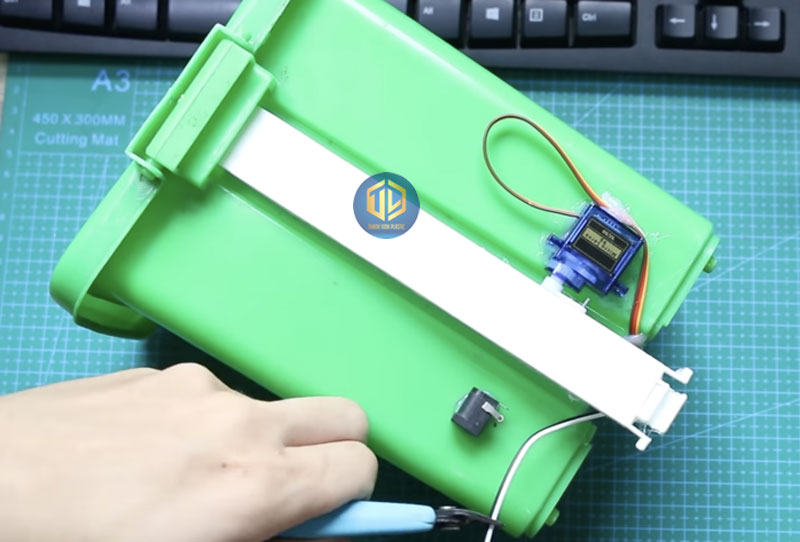 Ý tưởng mô hình thùng rác thông minh và cách chế tạo