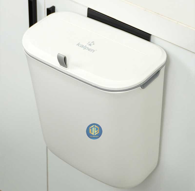 7 mẫu thùng rác treo cánh tủ bếp đẹp, bền bỉ và giá tốt nhất