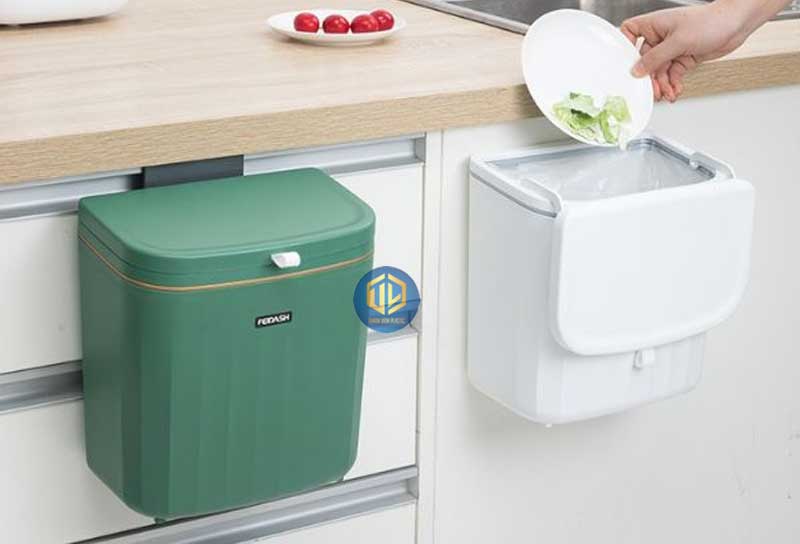 TOP 5 mẫu thùng rác treo tường nhà vệ sinh thông minh, giá tốt