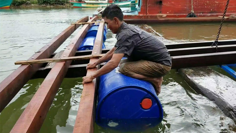 Hướng dẫn cách làm bè nổi bằng thùng phuy