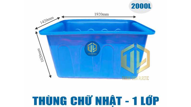 Thùng nhựa dung tích lớn.
