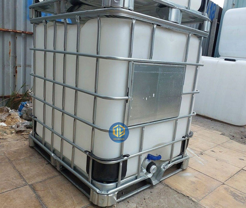 Kiểm tra khung thép và pallet