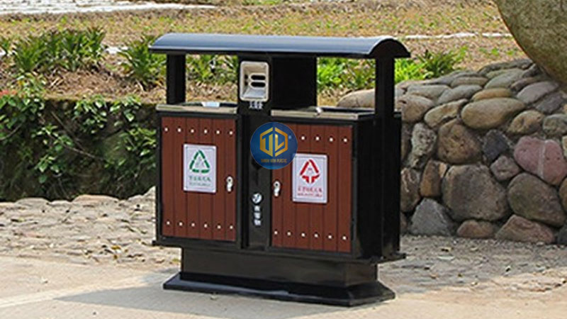 Thùng rác ngoài trời