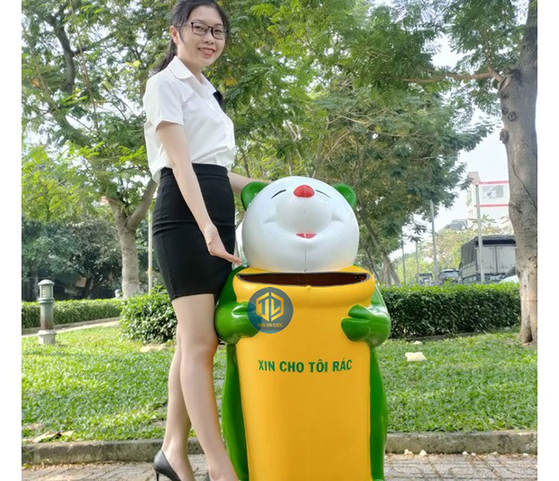 Thùng rác hình con thú