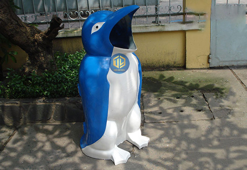 Thùng rác hình chim cánh cụt